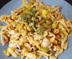 Spätzlepfanne mit Lauch und Champignons