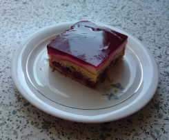 Roter Schneewittchen-Kuchen