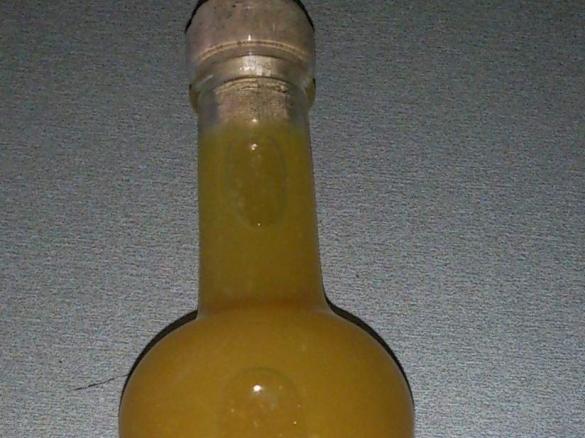 Pfirsich-Mango-Likör