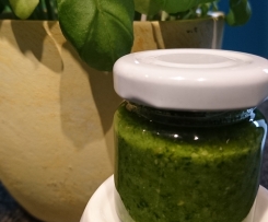Einfaches Pesto