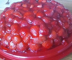 Erdbeerkuchen mit Vanillecreme