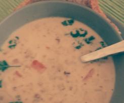 Variation von Vegi Hackfleisch-Käse-Lauch-Suppe