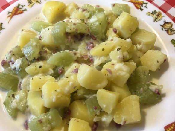 Kartoffel-Gurkentopf