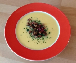 Feine Blumenkohlcremesuppe