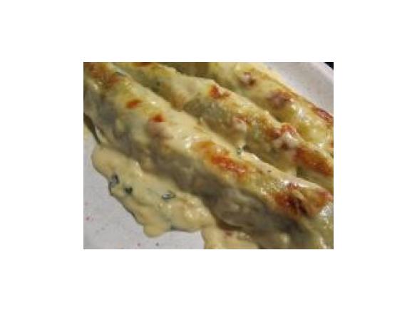 Gratinierte Spinat-Lachs-Cannelloni