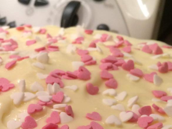 Karottenkuchen mit Frischkäseguss