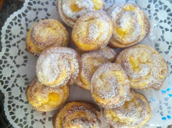 Vanilleschnecken mit Sultaninen