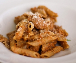 Orientalisches Pesto