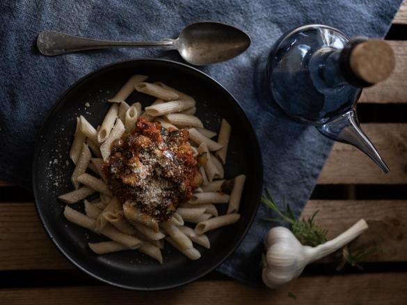 Vegane Puttanesca Pasta