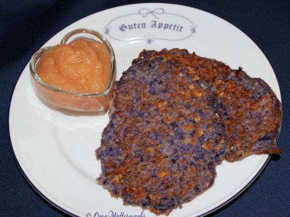 Vitelotte-Kartoffelpuffer 