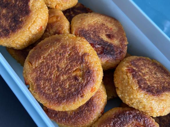 Couscous-Gemüse-Käse-Frikadellen