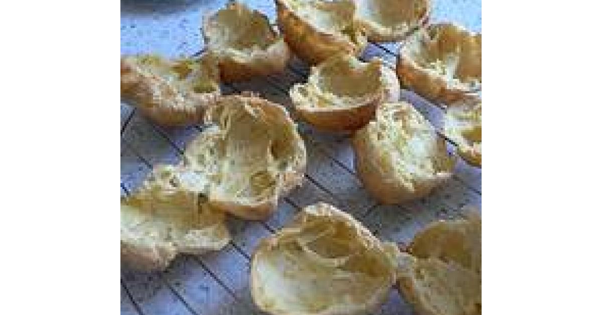 Mini-Windbeutel m. Lachs-Frischkäse-Creme von . Ein Thermomix® Rezept ...