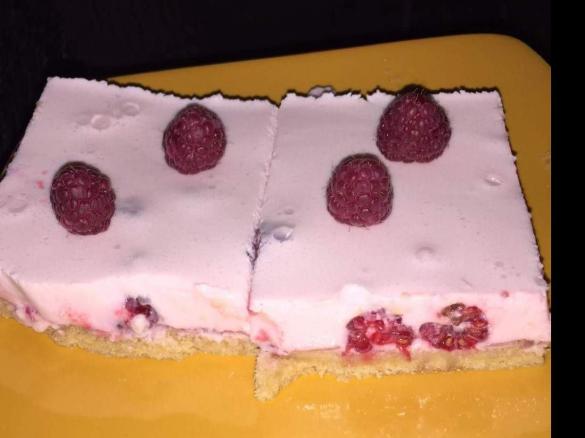 Super leckere Himbeer-Philadelphiatorte