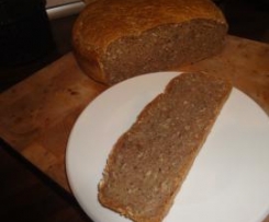 Kerniges Gewürzbrot