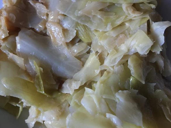 Weißkohl geschmort ohne Beilagen