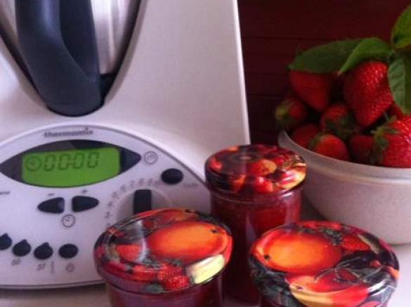 Erdbeermarmelade mit Minze