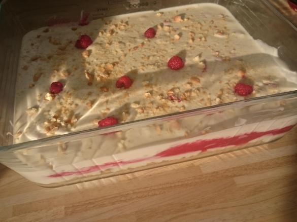 Himbeerhimmel mit weißer Schokolade