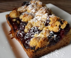 Kirschstreusel-Kuchen (super fluffig!)