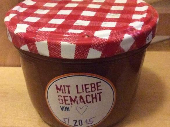 Pfirsich-Rhabarber-Chutney mit Granatapfel