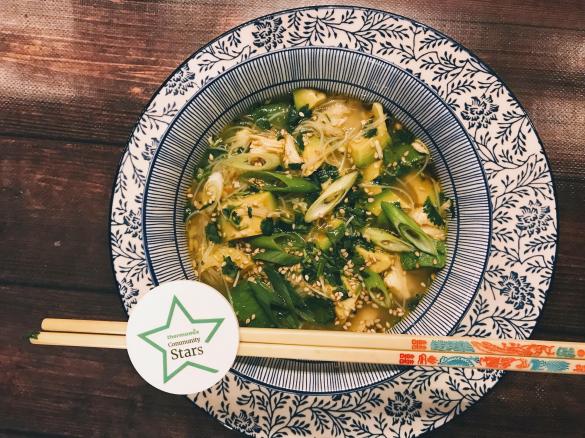 Avocado-Hühnchen Suppe