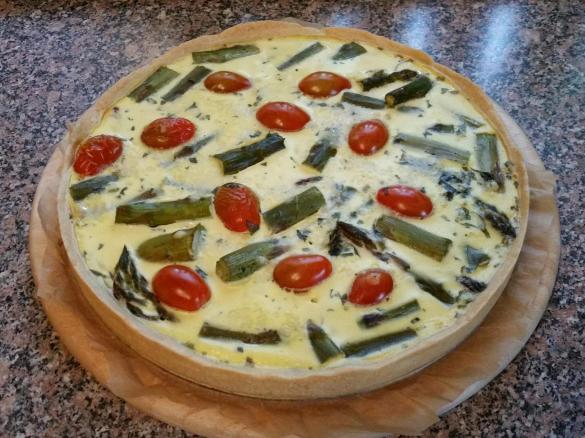 Spargel-Tomaten-Quiche