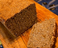 Dinkel-Grünkern Vollkornbrot