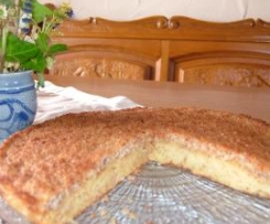 Schneller Kuchen mit Knusperhaube