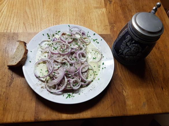 Sauerer Presssack, BAYERISCHE und Pfälzer  Spezialität. Alles andere als vegan, aber es schmeckt!