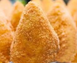 Arancini mit Ziegenkäse und Mandeln