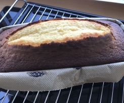 Zitronenkuchen extra saftig