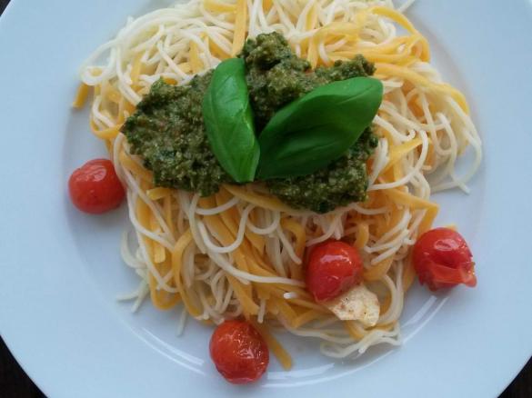 leichtes Rucola-Pesto