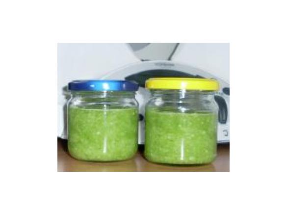 Sellerie Mus Grundstock für Suppen und Saucen