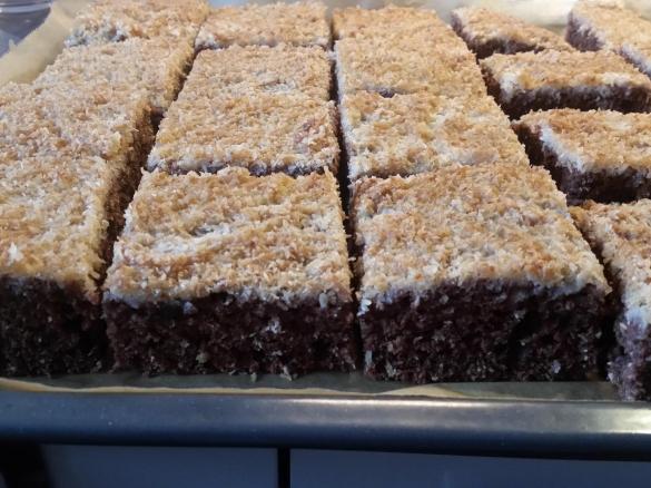 Schneller Schoko-Kokos-Kuchen