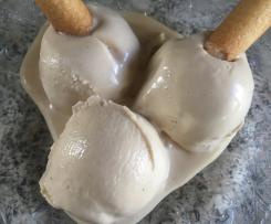 Cremiges Nougat-Mascarpone-Eis für die Eismaschine