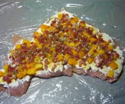  Putenroulade mit Kräuter Sahne Soße