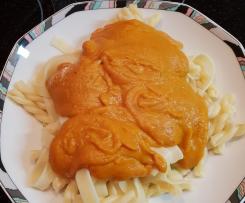 Scharfe Kürbissauce zu Nudeln
