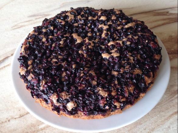 Schoko-Blaubeer-Kuchen oder mit Kirschen