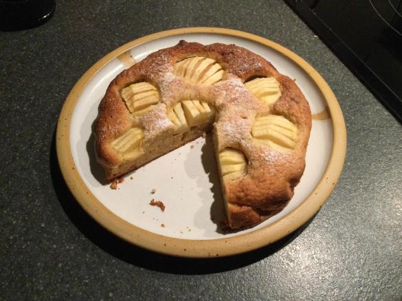 Apfelkuchen mit Marzipan