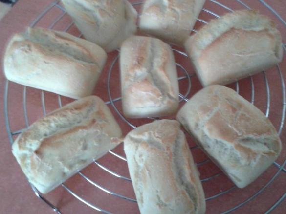 Sonntagsbrötchen-schnell und leicht zubereitet