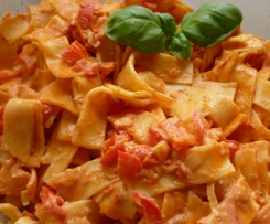 Paprika Sahne Nudeln
