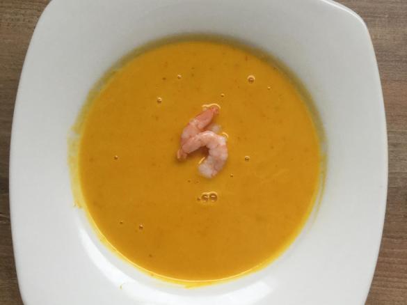 Feurige Kürbis - Kokos Suppe