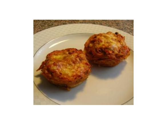 Spaghetti-Muffins mit Zucchini und Karotten