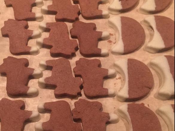 Schoko-Mürbeteig-Plätzchen