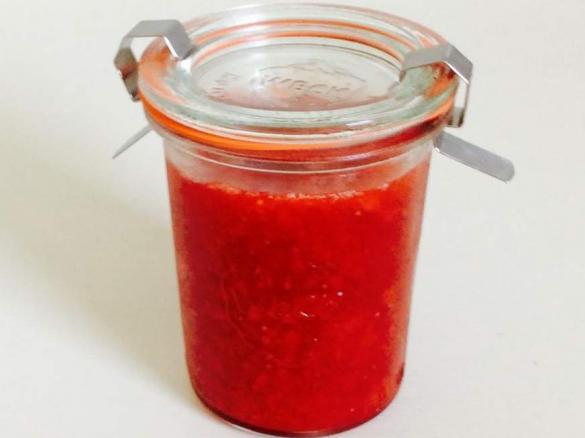 Muttis Erdbeermarmelade
