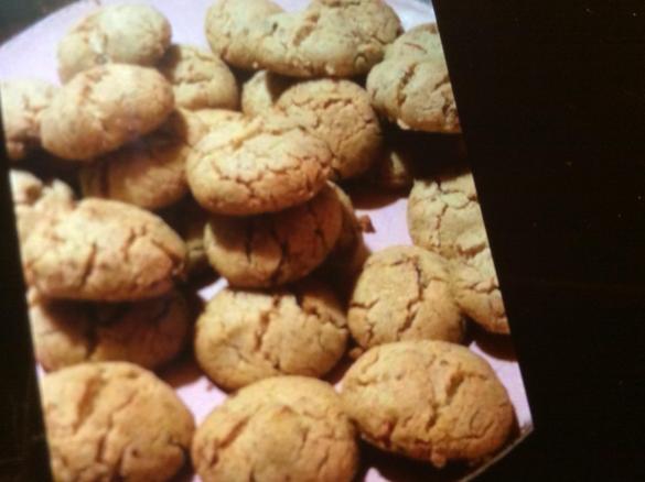 Weihnachtskekse mit Tahini ( Sesam )