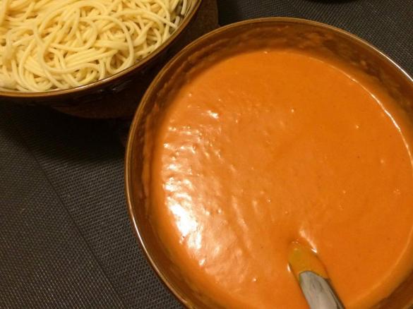 Cremige Tomatensoße a la Mama