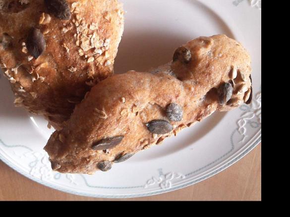 Roggen-Dinkel-Brötchen