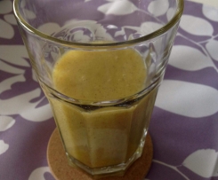 Smoothie mit Kiwi und Ingwer