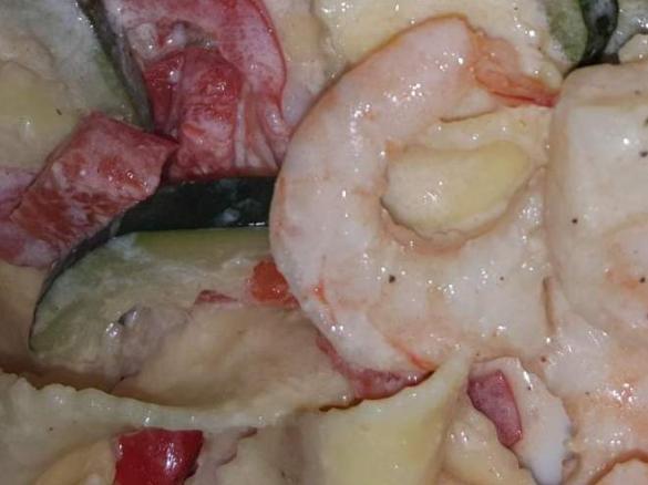 Zucchni , Paprika Nudelpfanne