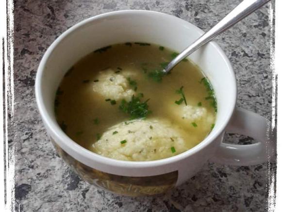 Grießnockerl-Suppe